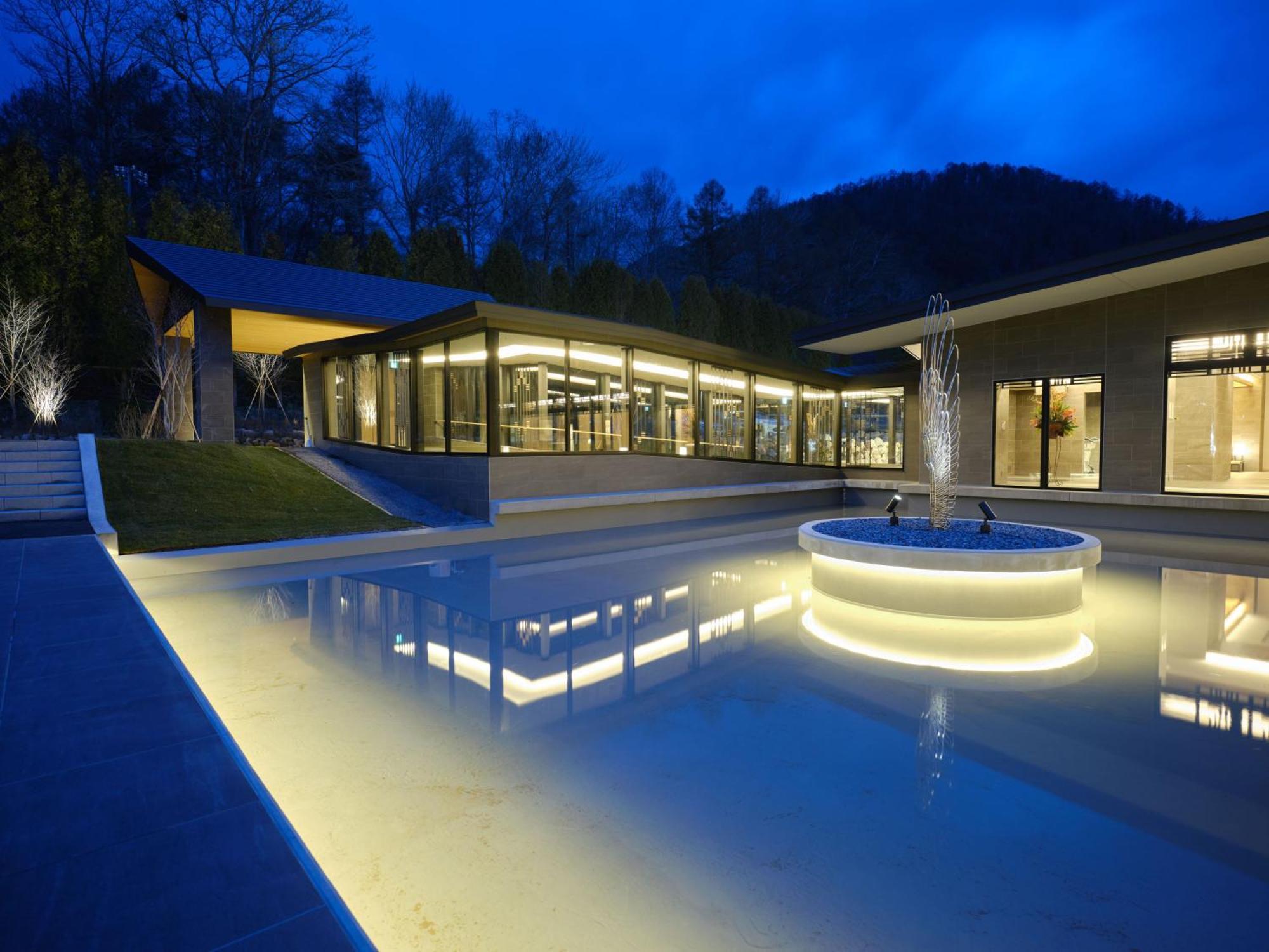 Lake Toya Tsuruga Resort Hikarinouta Toyako Zewnętrze zdjęcie